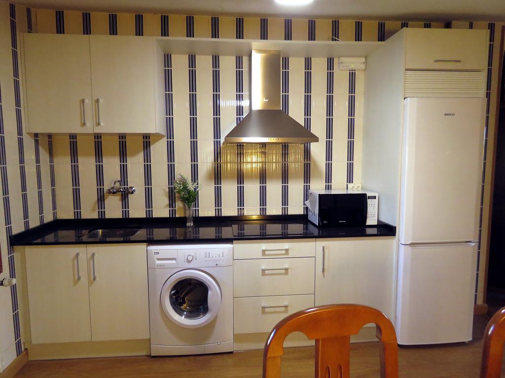 Ferienwohnung Elai Etxea Loft Baias Pobes Exterior foto